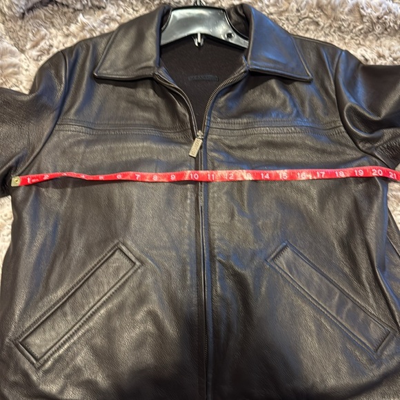 NWT Kenneth Cole Reversible Brown Leather Jacket with Fleece Inside- Medium - Picture 13 of 16